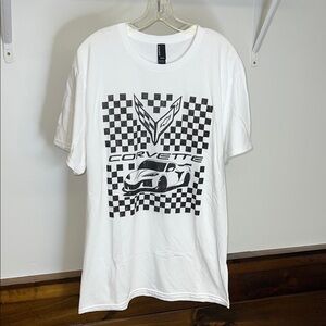 NWOT‎ Men's White Graphic Corvette T-Shirt- L